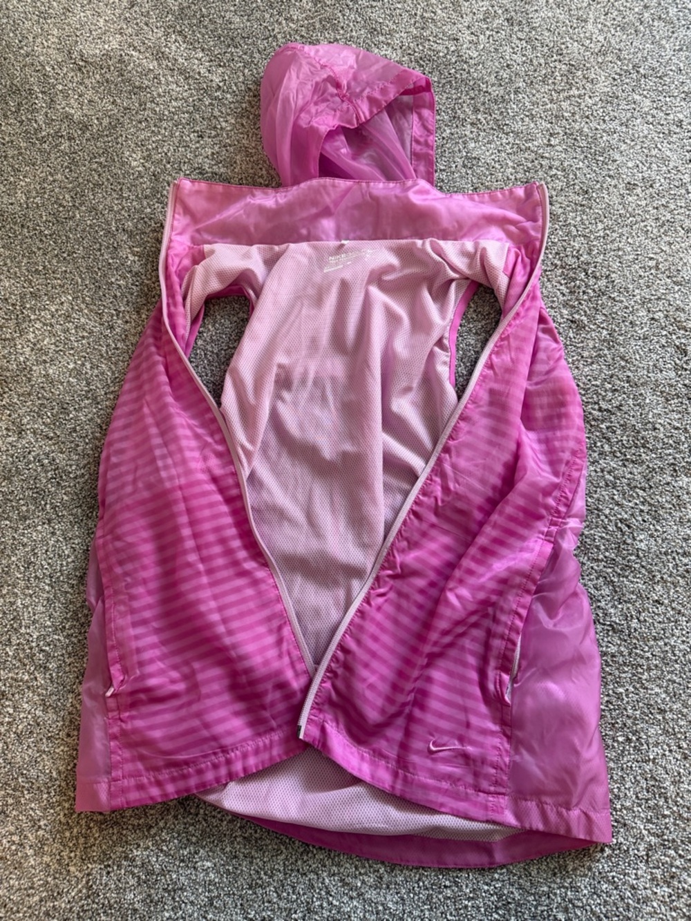 Nike Women’s Pink Hooded Golf Vest